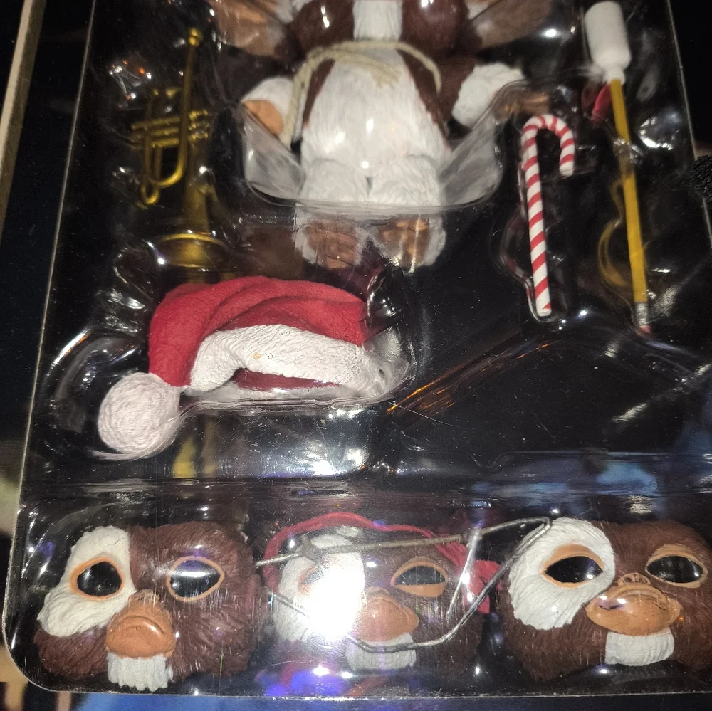 Gremlin Brand New In Box. - Picture 4 of 14